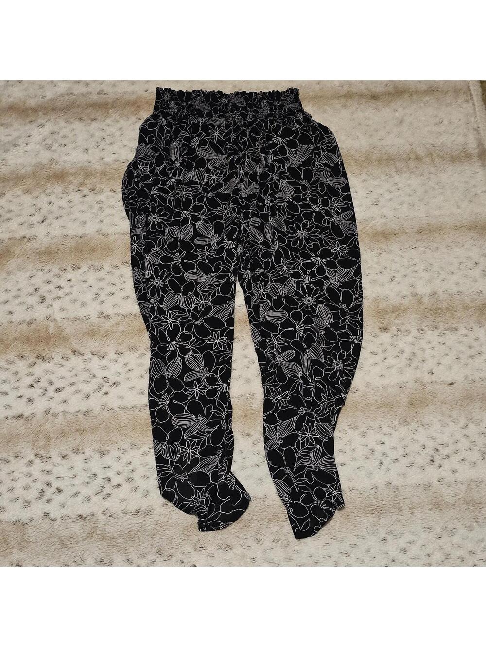 Venus Flowy Flower Patterned Skirt Pants M